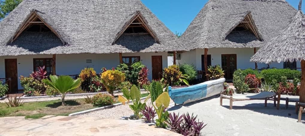 Africa Dream Bungalow Kiwengwa 호텔 키웬그와 외부 사진