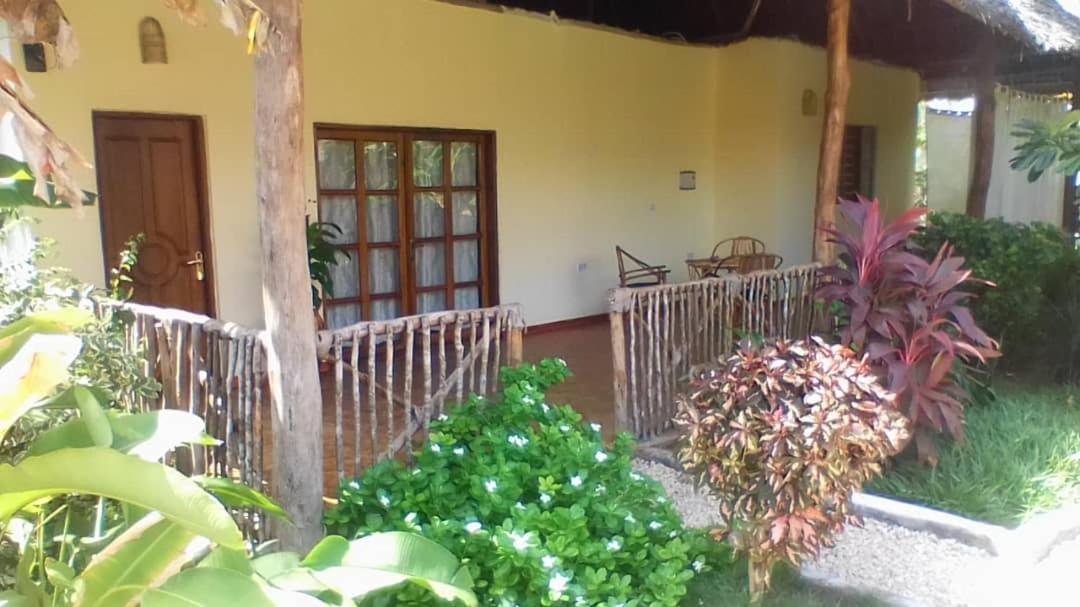Africa Dream Bungalow Kiwengwa 호텔 키웬그와 외부 사진